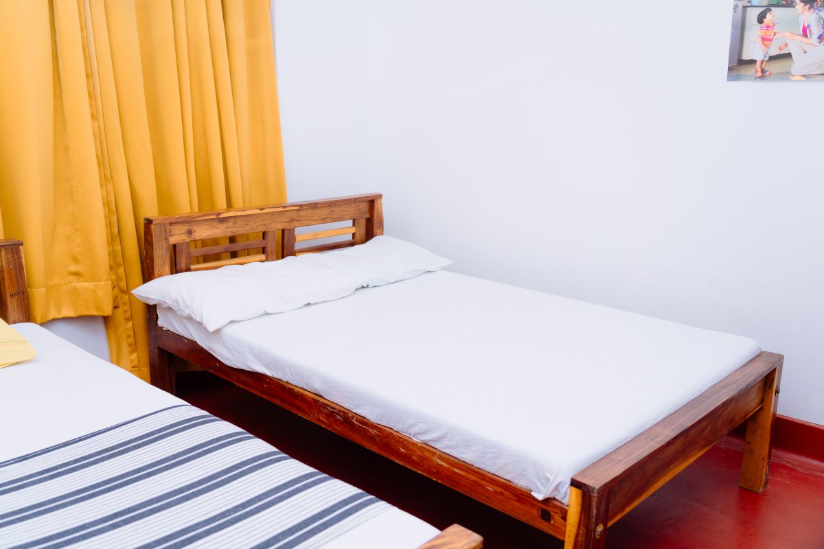 Double Bed Room (A/C & Non A/C) - Batti Lagoon View Hotel